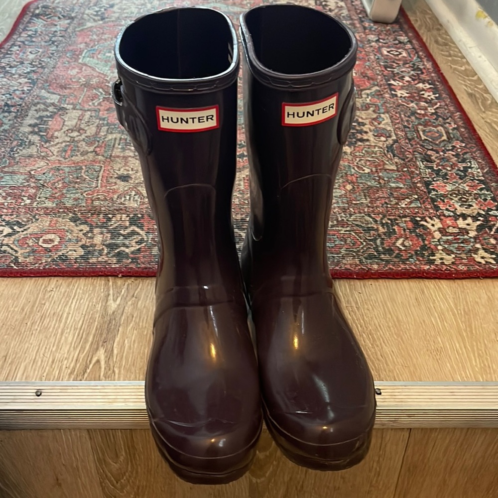 Hunter purple short rain boots